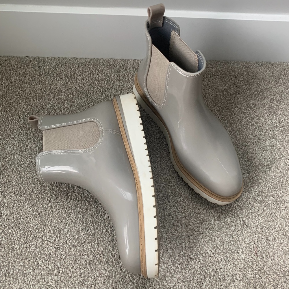 Grey rain boots